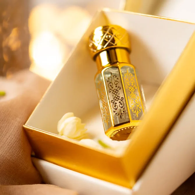 Attar-Gallery-4-Nirvana-Aromatic-Indulgence.webp